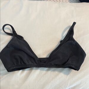 Skims v neck bra